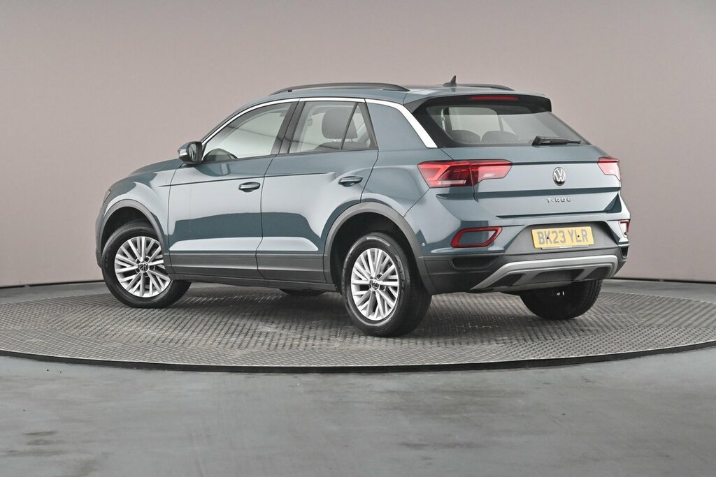 Volkswagen T-Roc Life 1.5 Tsi 150Ps 6-Speed Blue #3