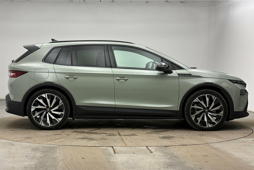 Skoda Elroq Sportline 85 82 Kwh 286 Ps Single Speed Green #4