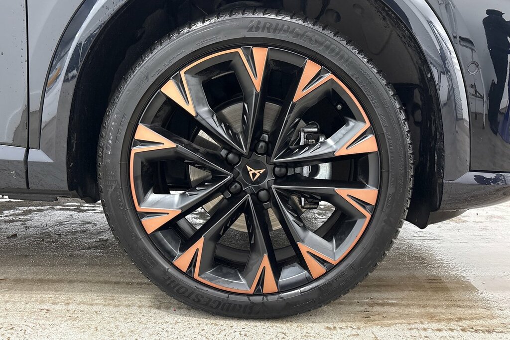 Cupra Formentor V3 1.5 Etsi 150 7-Speed Black #5
