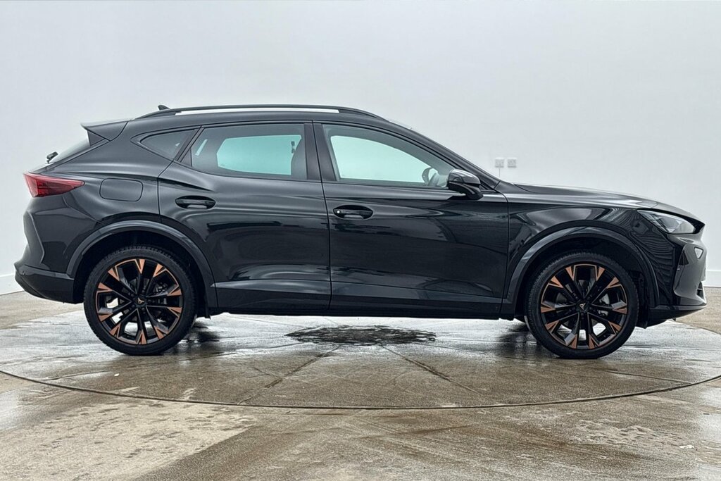 Cupra Formentor V3 1.5 Etsi 150 7-Speed Black #4