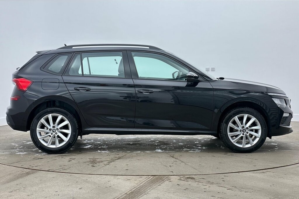 Skoda Kamiq Se Edition 1.0 Tsi 95 Ps 5G Man Black #4