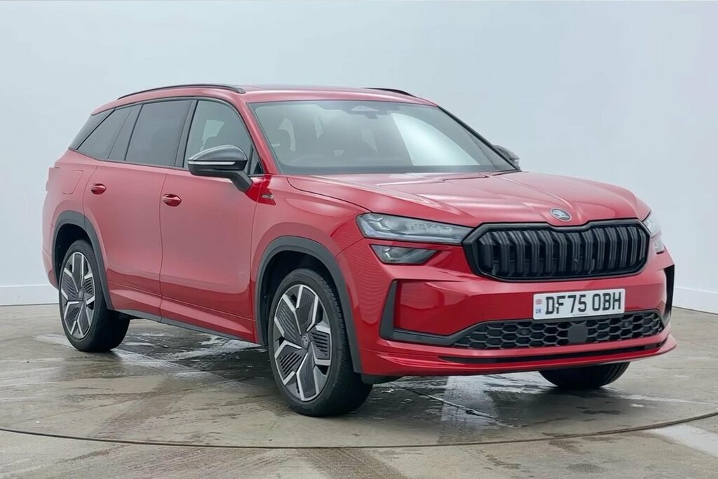 Skoda Kodiaq Sportline 7 Seats 1.5 Tsi E-tec 150 Ps Dsg DF75OBH Red