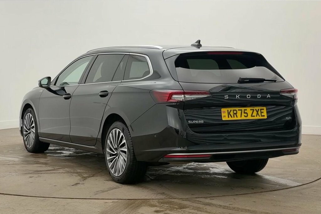 Skoda Superb Lk 2.0 Tdi 193 Ps 4X4 Dsg Black #3