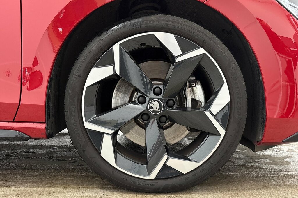 Skoda Superb Sportline 2.0 Tsi 204 Ps Dsg Red #5