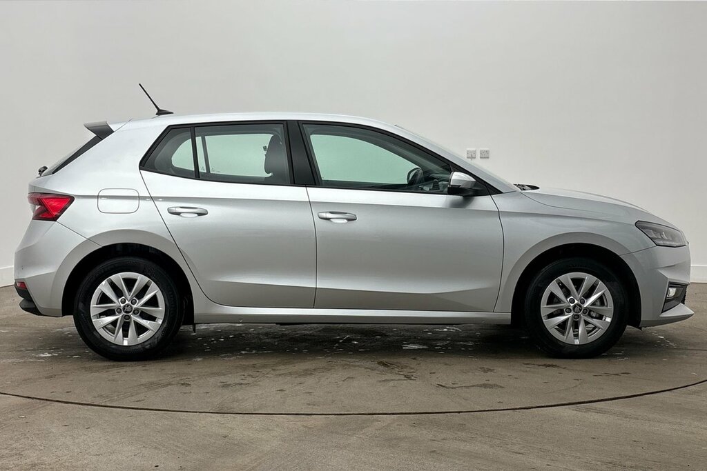 Skoda Fabia Hatch Se Edition 1.0 Tsi 95 Ps 5G Man Silver #4