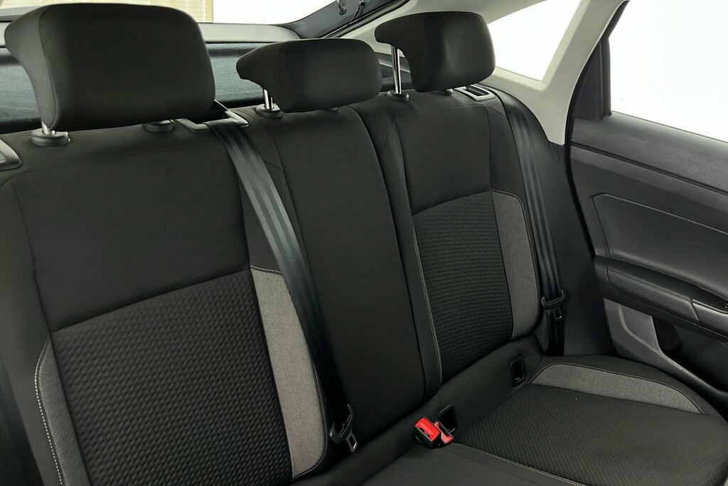 Volkswagen Taigo Hatchback Grey #10