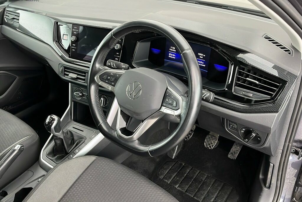Volkswagen Taigo Hatchback Grey #6