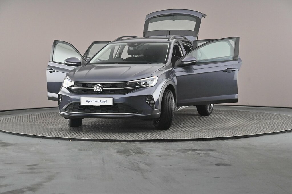 Volkswagen Taigo Hatchback Grey #37