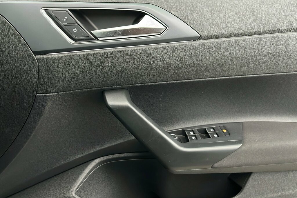 Volkswagen Taigo Suv Grey #22
