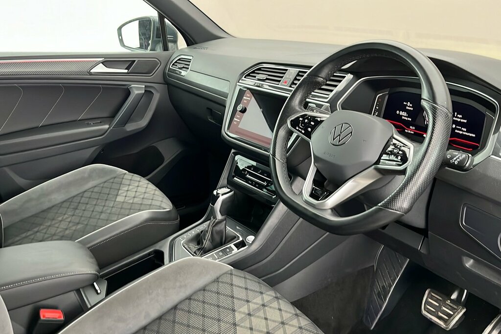 Volkswagen Tiguan R-line 1.5 Tsi 150Ps 7-Speed Dsg Grey #6