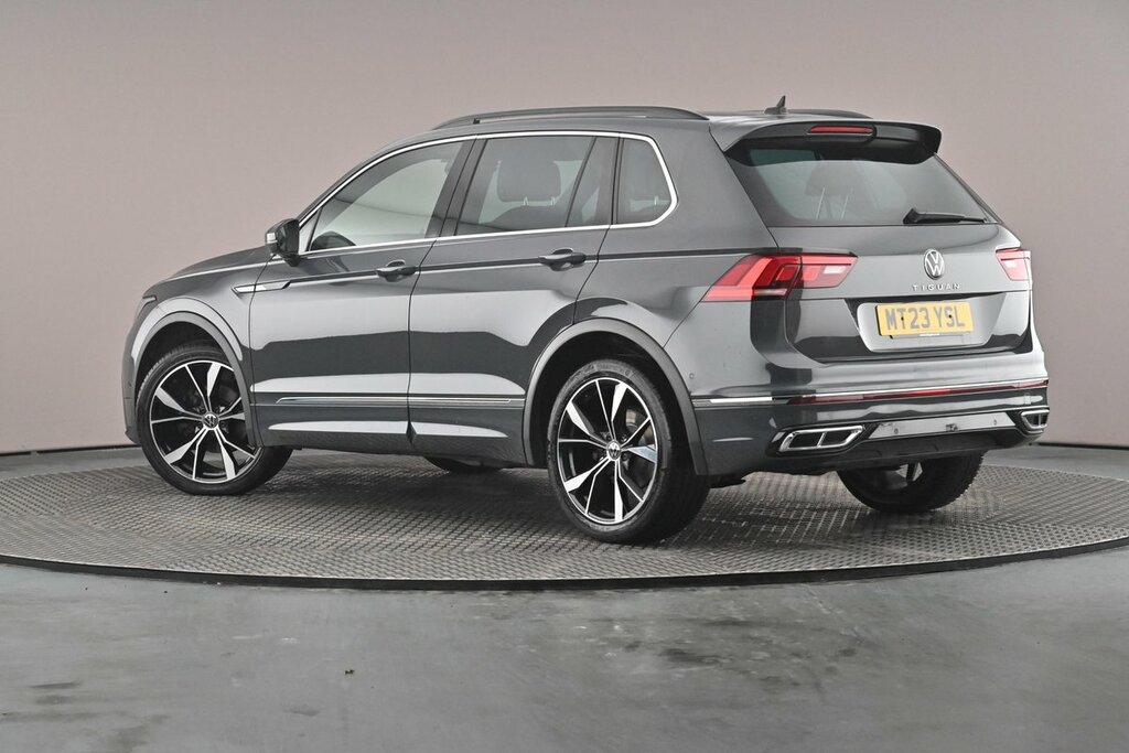 Volkswagen Tiguan R-line 1.5 Tsi 150Ps 7-Speed Dsg Grey #3