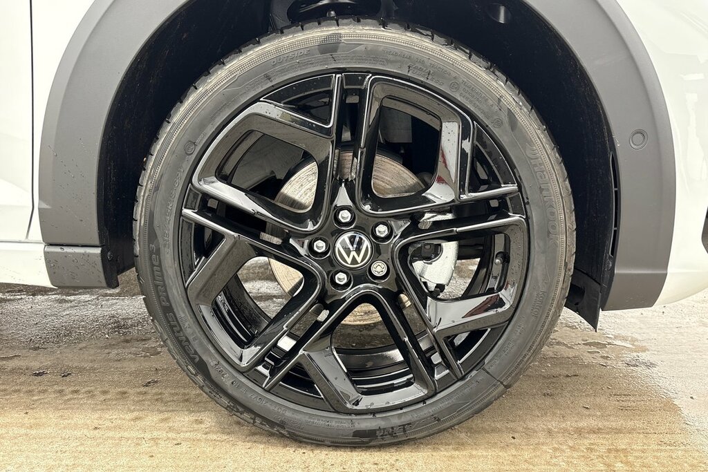 Volkswagen Taigo Black Edition 1.0 Tsi 115Ps 7-Speed Dsg White #5