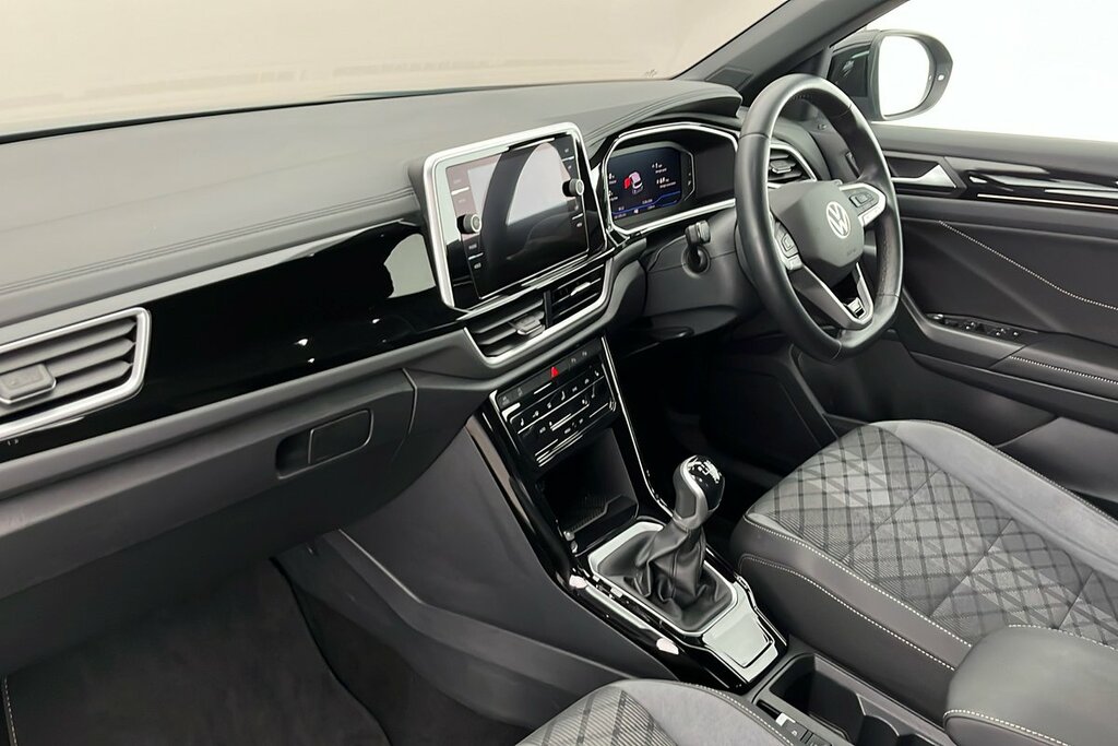 Volkswagen T-Roc R-line 1.5 Tsi 150Ps 6-Speed Blue #2