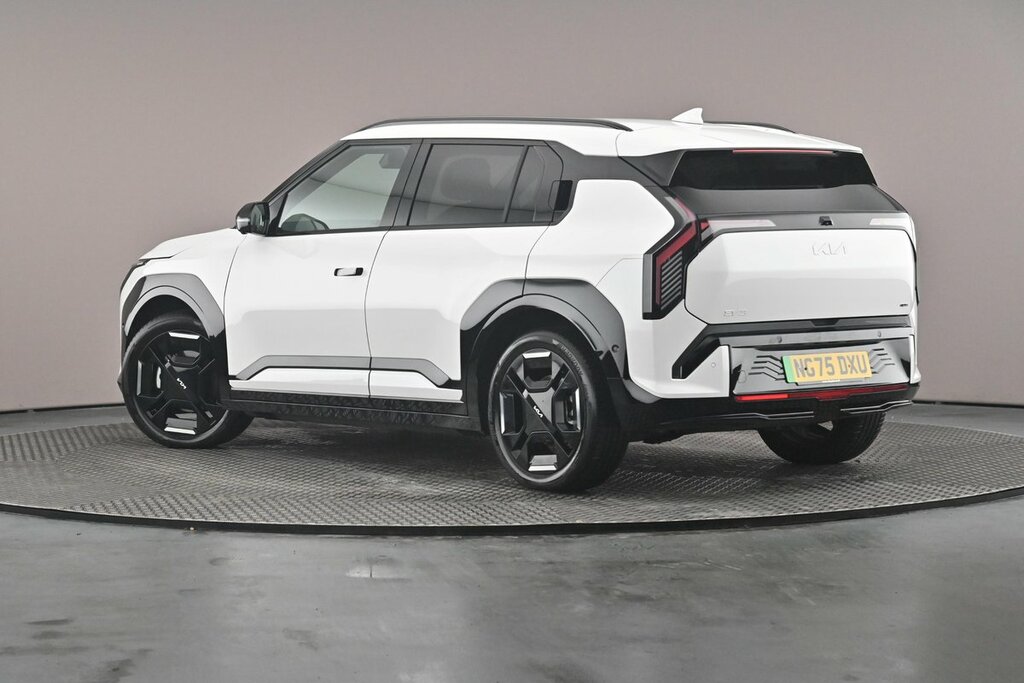 Kia EV3 81.4Kwh Gt-line S Suv 201 Bhp White #3