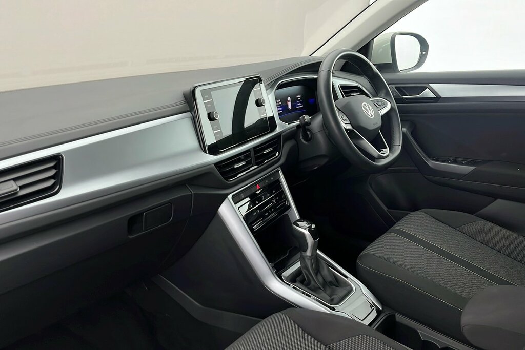 Volkswagen T-Roc Life 1.5 Tsi 150Ps 7-Speed Dsg Grey #2