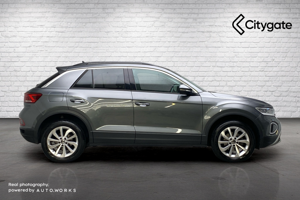 Volkswagen T-Roc Match 1.5 Tsi 150Ps 7-Speed Dsg Grey #4