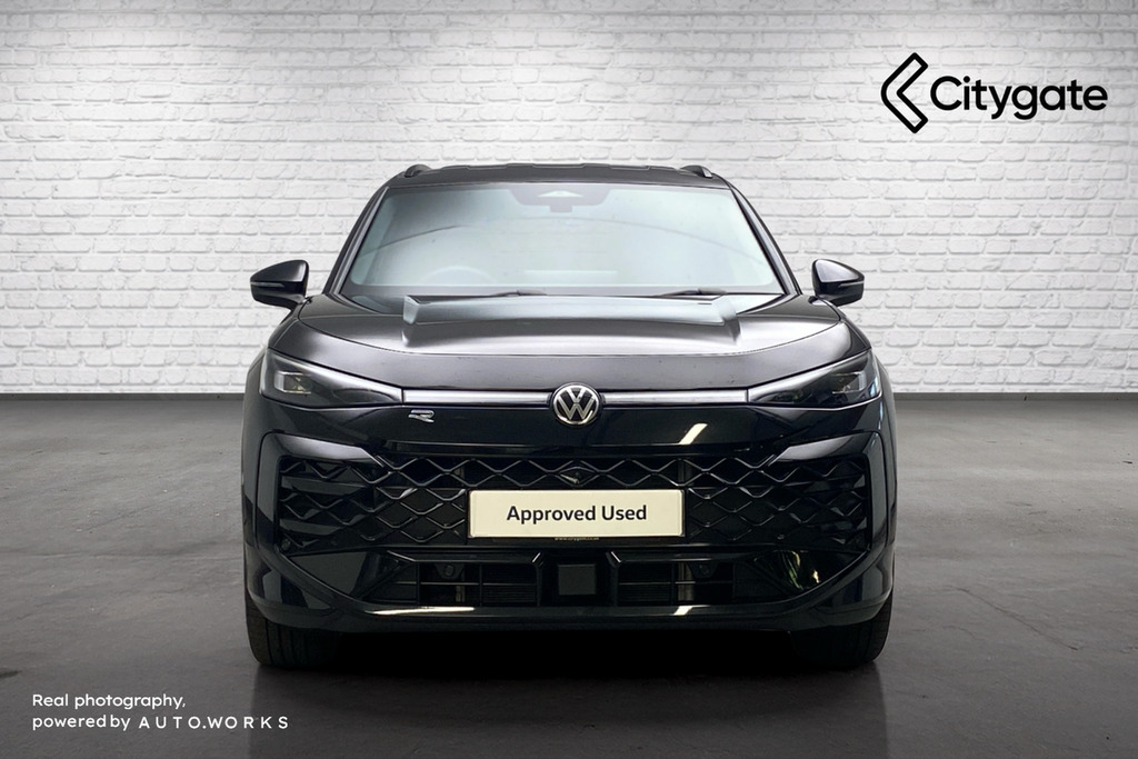 Volkswagen T-Roc 1.5 Etsi 150 R-line Dsg Black #5