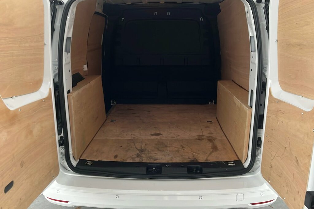 Volkswagen Caddy 1.5 Tsi Ehybrid C20 19.7Kwh Commerce Pro Dsg Swb E Blue #29