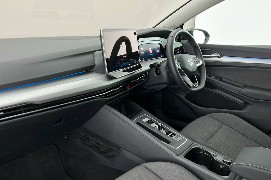 Volkswagen Golf Hatch Match 1.5 Etsi 150 Ps 7-Speed Dsg Black #2