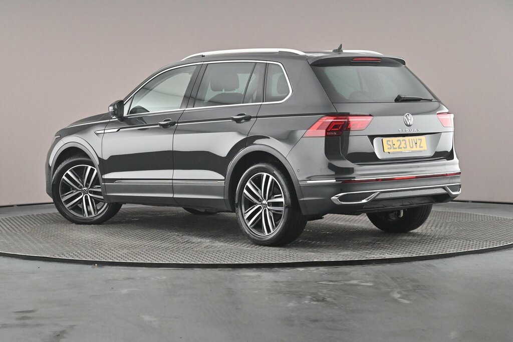 Volkswagen Tiguan Elegance 1.5 Tsi 150Ps 7-Speed Dsg Grey #2