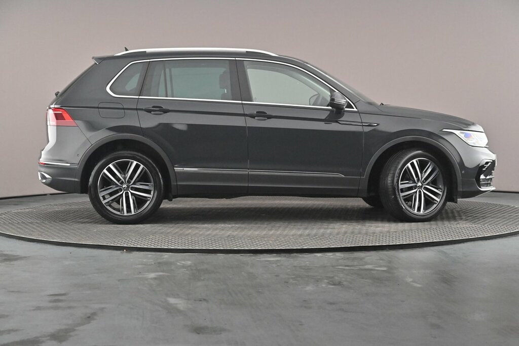 Volkswagen Tiguan Elegance 1.5 Tsi 150Ps 7-Speed Dsg Grey #3