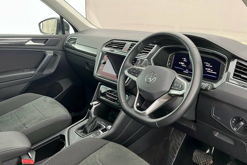 Volkswagen Tiguan Elegance 1.5 Tsi 150Ps 7-Speed Dsg Grey #5