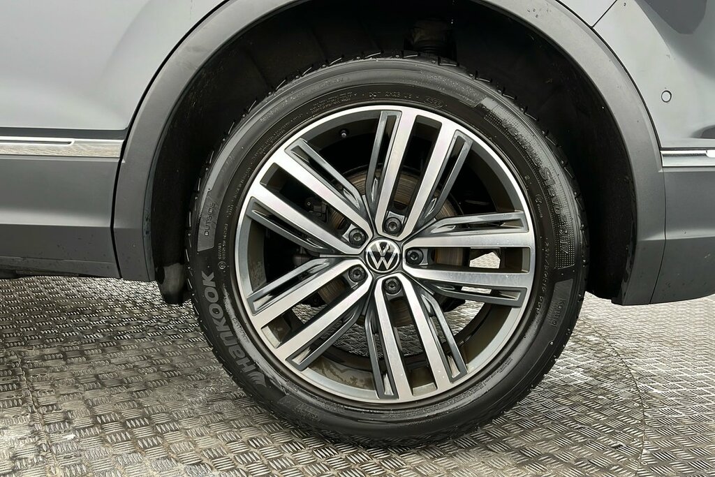 Volkswagen Tiguan Elegance 1.5 Tsi 150Ps 7-Speed Dsg Grey #4