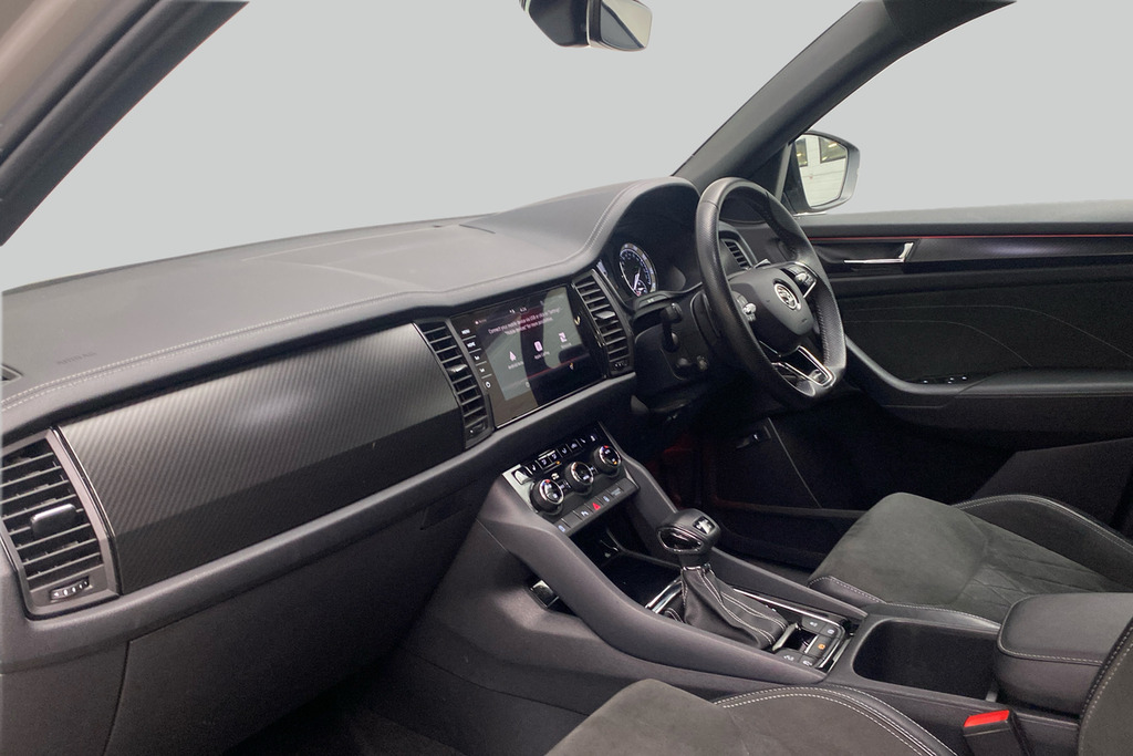 Skoda Kodiaq Sportline 7 Seats 2.0 Tdi 200 Ps 4X4 Dsg KR22XKC Grey #2