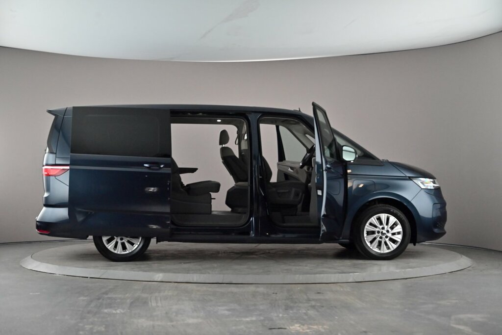 Volkswagen Transporter Shuttle Life Lwb 150 Ps 2.0 Tdi 8Sp Purple #2