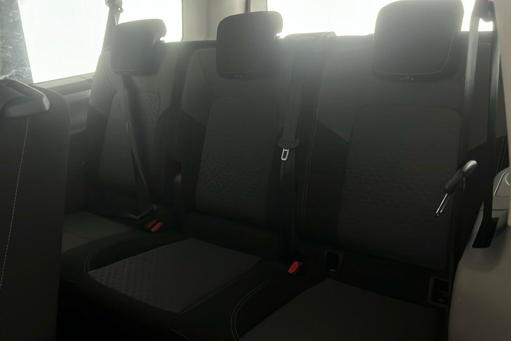 Volkswagen Transporter Shuttle Style Black #38
