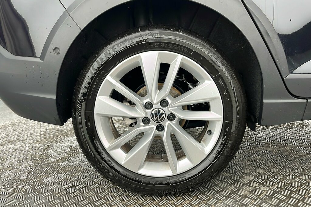 Volkswagen Taigo Match 1.0 Tsi 115Ps 7-Speed Dsg Black #5