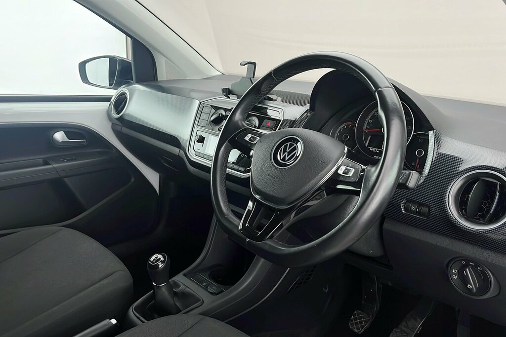 Volkswagen Up R-line 1.0 65Ps 5-Speed White #6