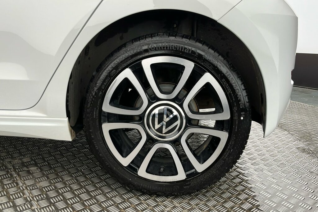 Volkswagen Up R-line 1.0 65Ps 5-Speed White #5