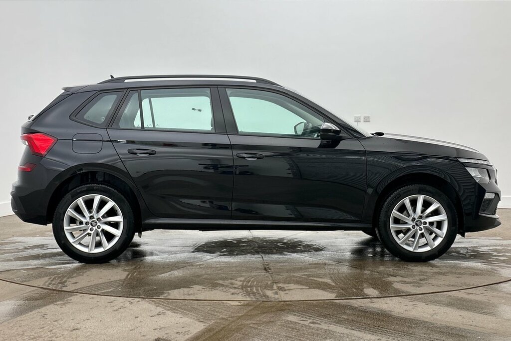 Skoda Kamiq Se Edition 1.0 Tsi 95 Ps 5G Man Black #4