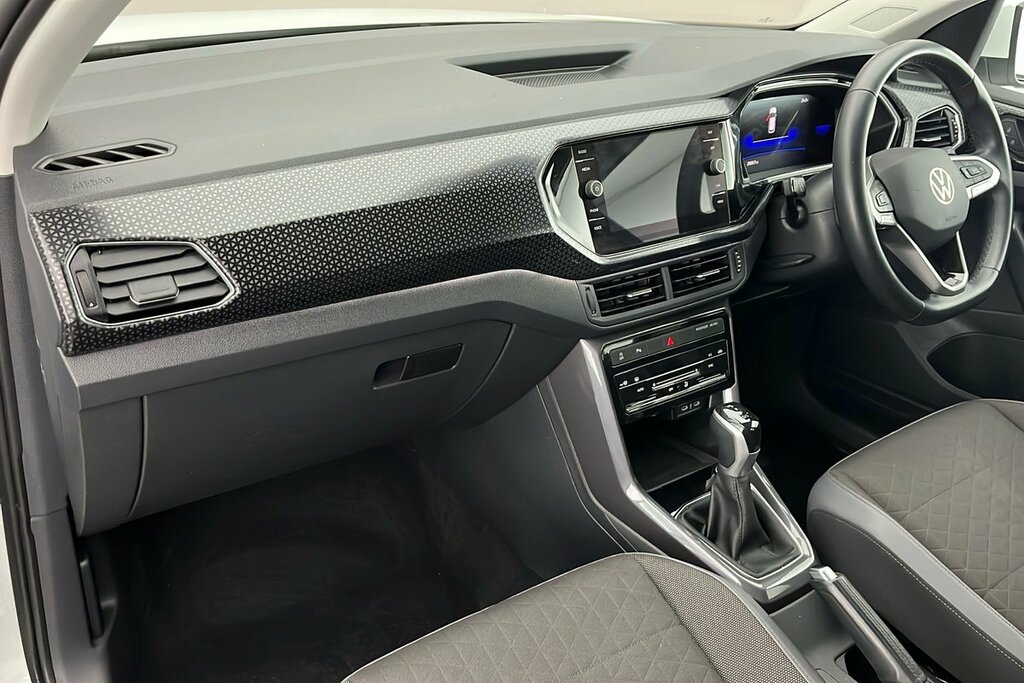 Volkswagen T-Cross Sel 1.5 Tsi Evo 150Ps 7-Speed Dsg White #2