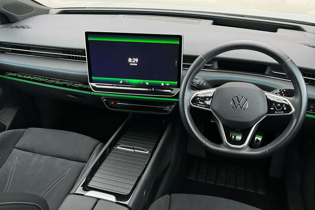 Volkswagen ID.7 210Kw Launch Edition Pro 77Kwh White #11