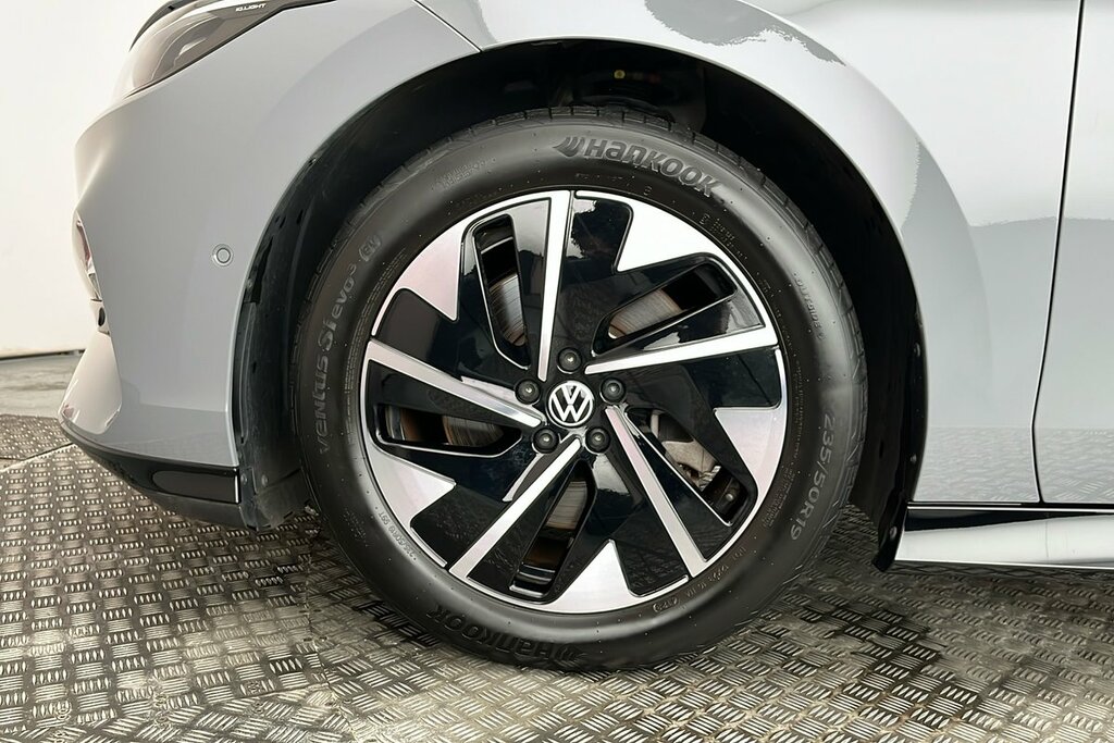 Volkswagen ID.7 Pro Launch Edition 77Kwh Pro 286Ps 1-Speed Grey #5