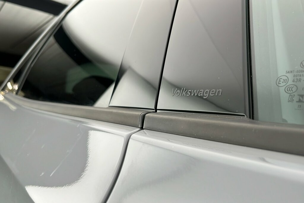 Volkswagen ID.7 210Kw Launch Edition Pro 77Kwh White #35