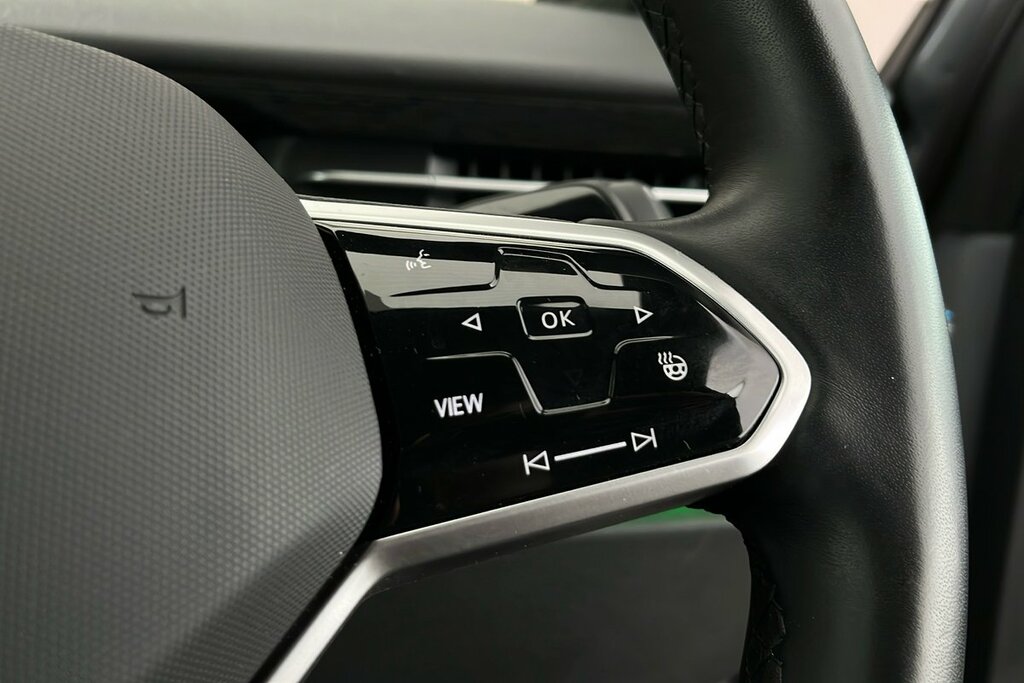 Volkswagen ID.7 210Kw Launch Edition Pro 77Kwh White #28