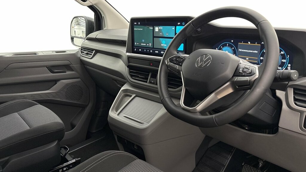 Volkswagen Transporter T32 Kombi Commerce Pro Swb 170 Ps 2.0 Tdi 8Sp Black #6