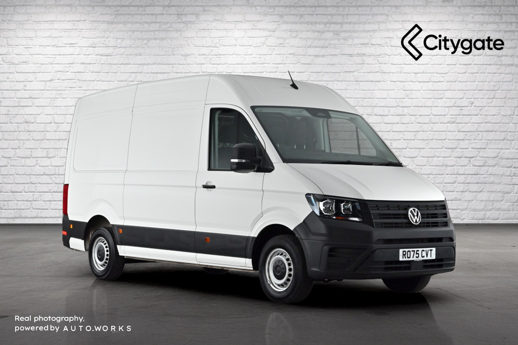 Volkswagen Crafter Cr35 Panel Van Commerce Mwb 140 Ps 2.0 Tdi 6Sp Man White