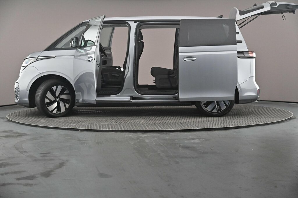 Volkswagen ID.Buzz 150Kw Life Pro 77Kwh Silver #39