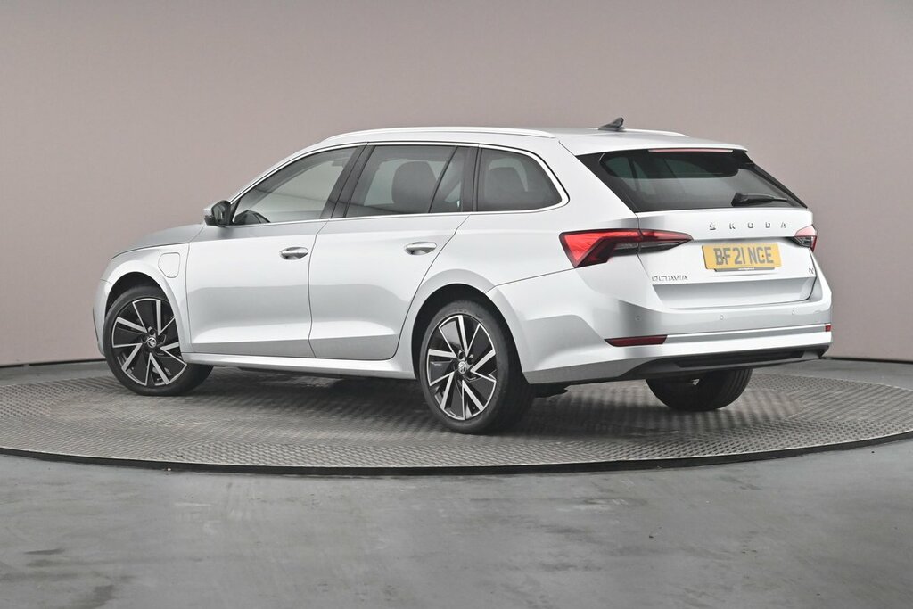 Skoda Octavia Se L 1.4 Tsi Iv 204 Ps Dsg Silver #3
