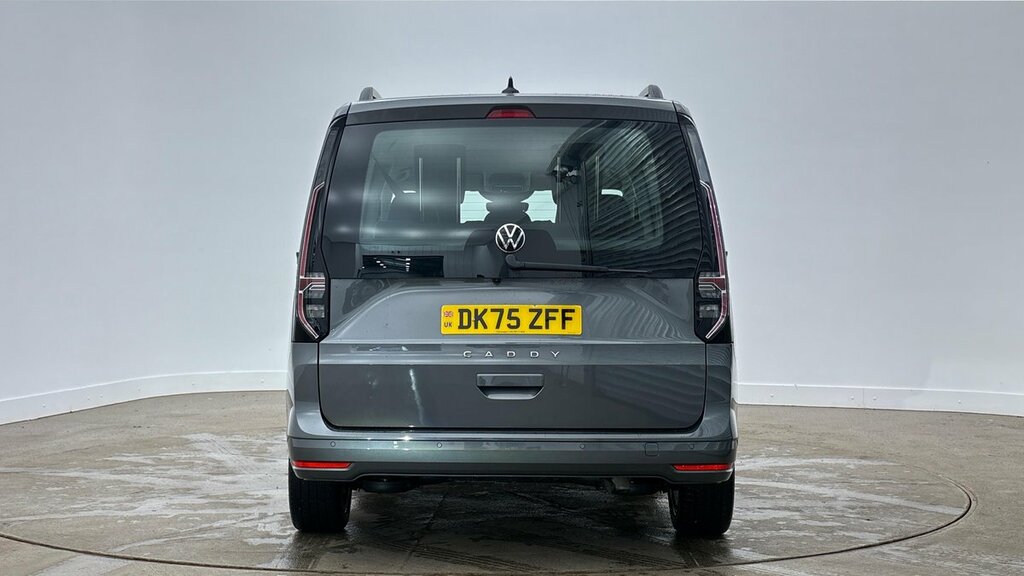 Volkswagen Caddy Maxi Life 2.0 Tdi 122 Life Dsg Tech Pack Blue #8