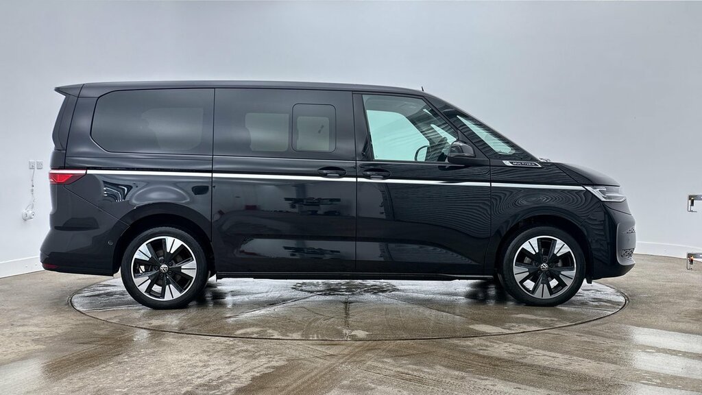 Volkswagen Multivan Style Long 150 Ps 2.0 Tdi 7-Speed Dsg Black #4