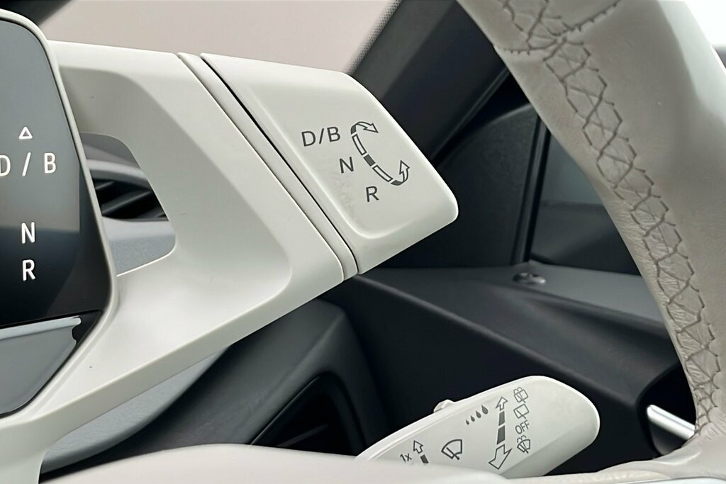 Volkswagen ID.3 0.0 Id3 1St Edition Hatchback White #12
