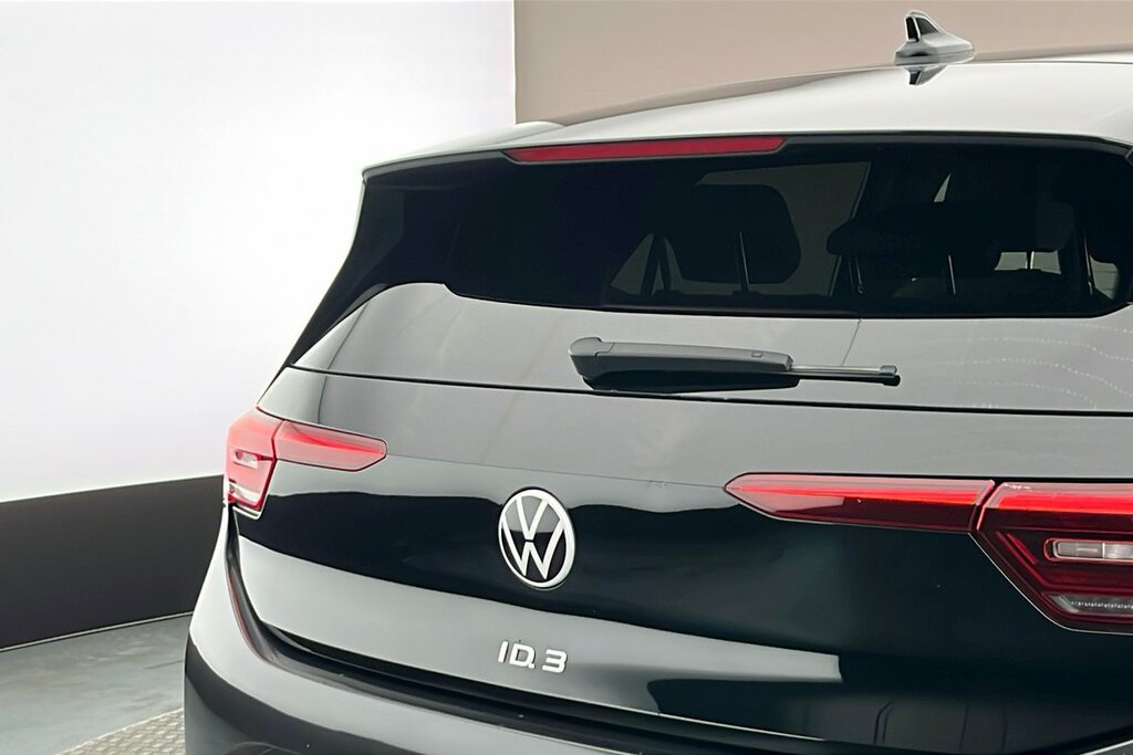 Volkswagen ID.3 0.0 Id3 1St Edition Hatchback White #24