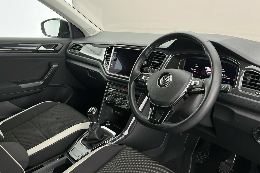Volkswagen T-Roc Sel 2.0 Tdi 150Ps 6-Speed Black #6
