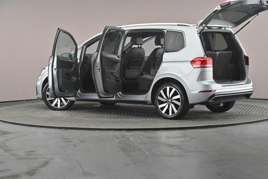 Volkswagen Touran 1.5 Tsi Evo R-line Dsg Black #44