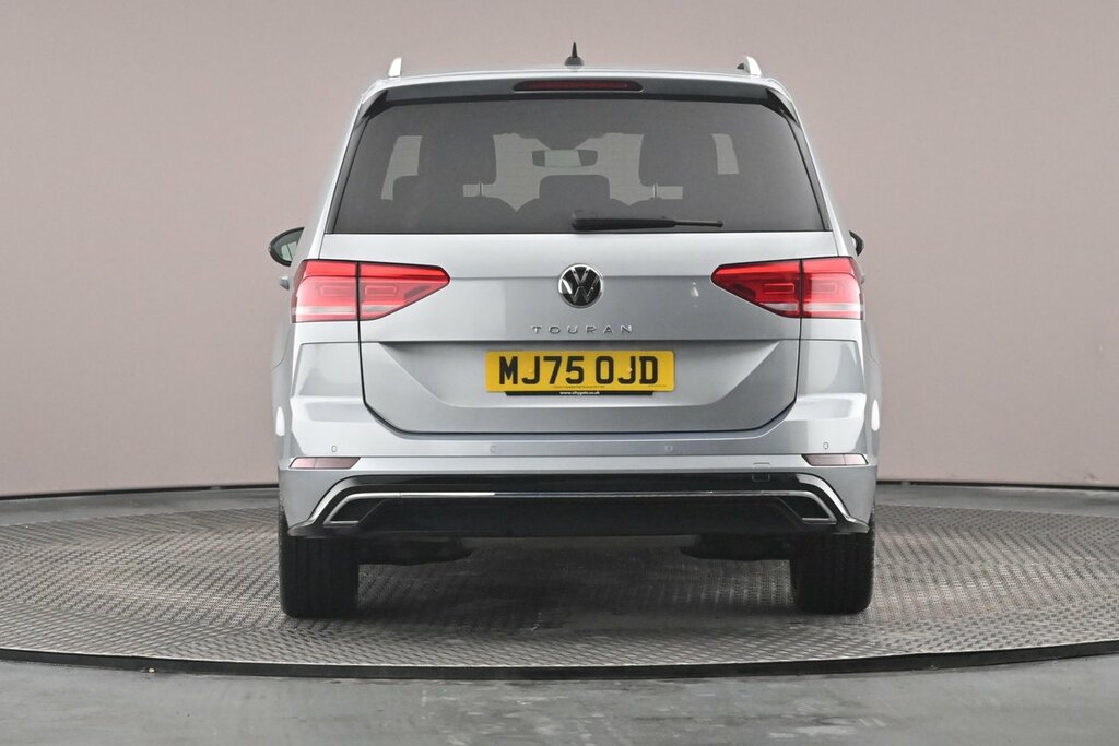 Volkswagen Touran 1.5 Tsi Evo R-line Dsg Black #8